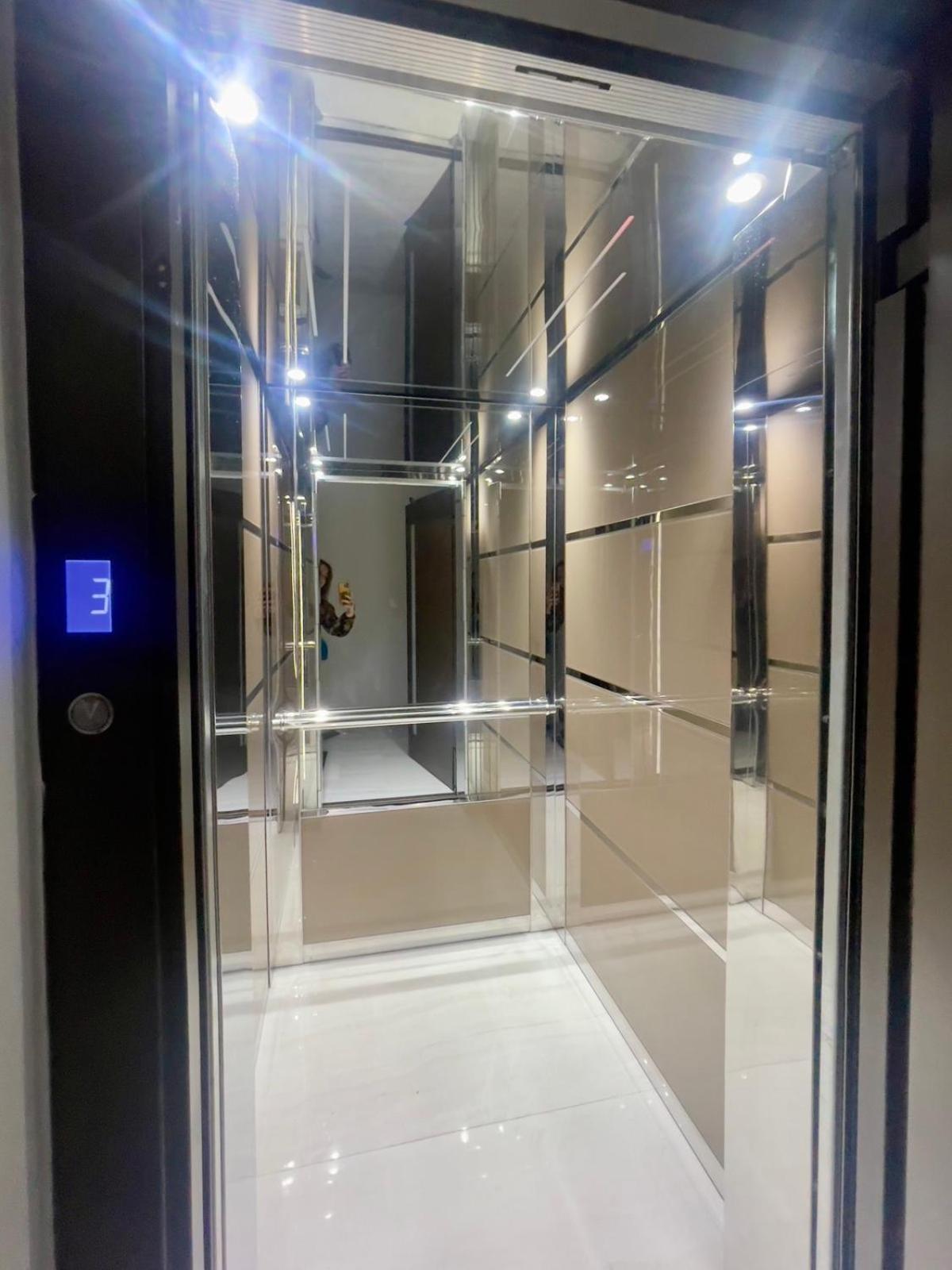 Appartement Alimos Luxury Prestige à Athènes Extérieur photo